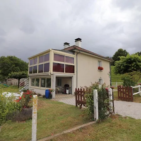 Authentique Avec Jardin, Terrasse Et Wifi Pres De Salers Et Puy Mary - Fr-1-742-153 بيت للعطل Drugeac