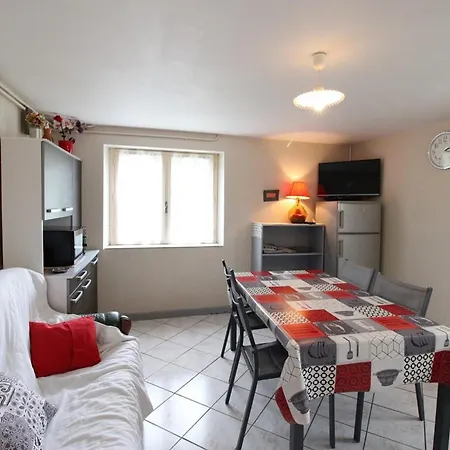 Authentique Avec Jardin, Terrasse Et Wifi Pres De Salers Et Puy Mary - Fr-1-742-153 بيت للعطل